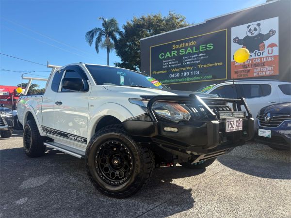 2016 MITSUBISHI TRITON CLUB CAB P/UP MQ MY17 GLX PLUS (4x4) image