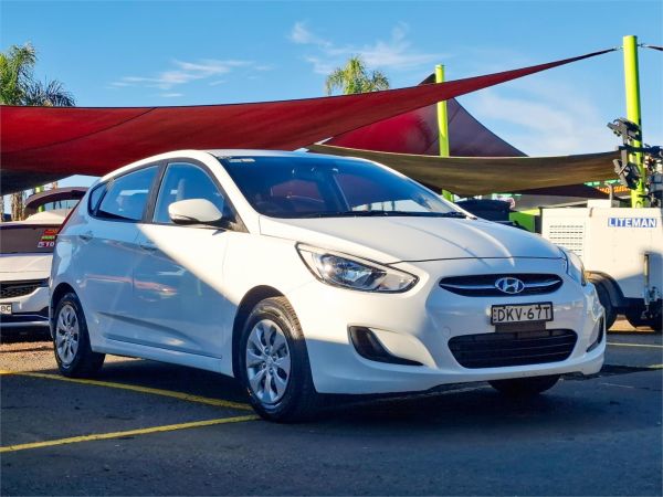 2016 Hyundai Accent Hatchback RB4 MY17 Active image