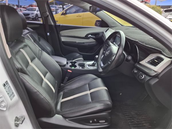2013 Holden Calais Sedan VF MY14 V image