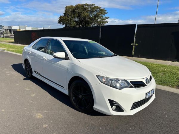 2014 TOYOTA CAMRY 4D SEDAN ASV50R RZ S.E. image