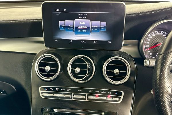 2016 Mercedes-Benz GLC 43 253 MY17 image