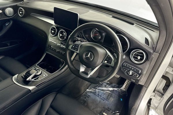 2016 Mercedes-Benz GLC 43 253 MY17 image