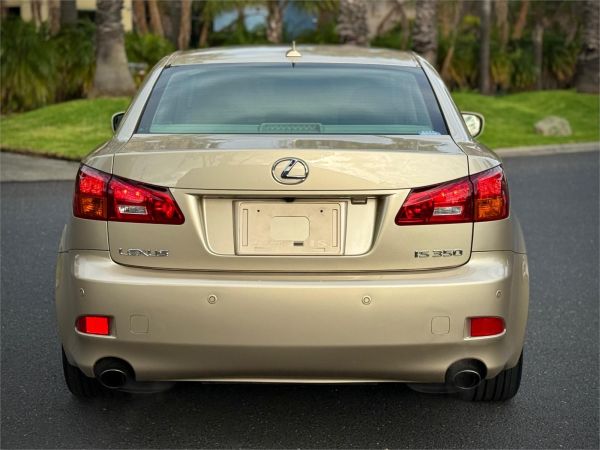 2005 Lexus IS Sedan GSE21 IS350 Version L image