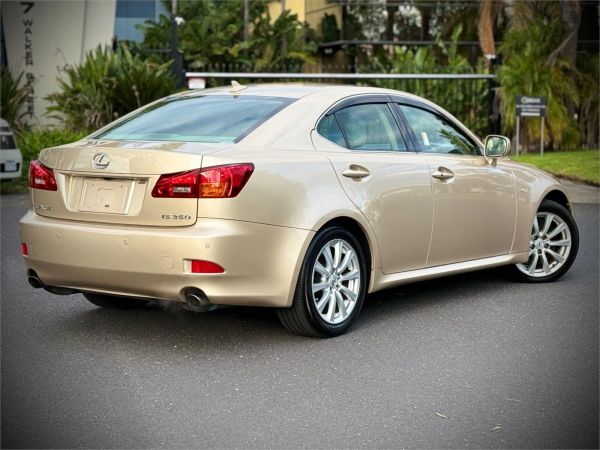 2005 Lexus IS Sedan GSE21 IS350 Version L image