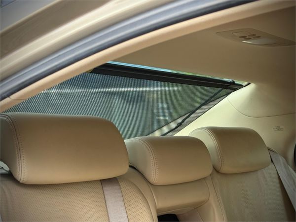 2005 Lexus IS Sedan GSE21 IS350 Version L image