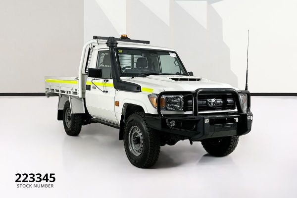 2023 Toyota Landcruiser VDJL79R Workmate image
