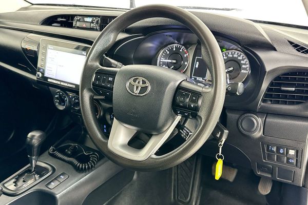 2022 Toyota Hilux GUN126R SR image