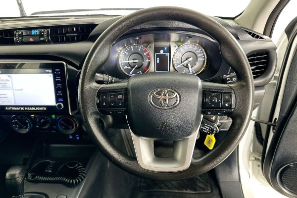 2022 Toyota Hilux GUN126R SR image
