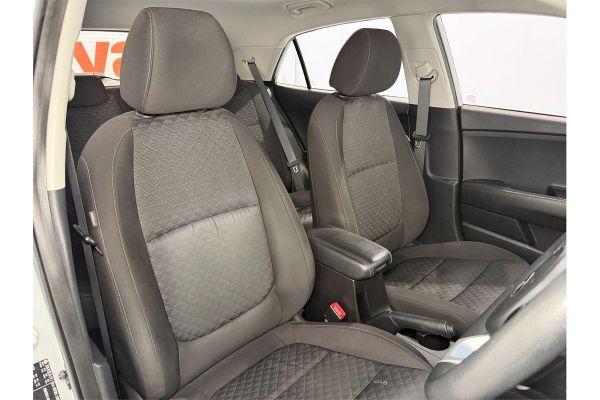 2019 Kia Rio YB S image