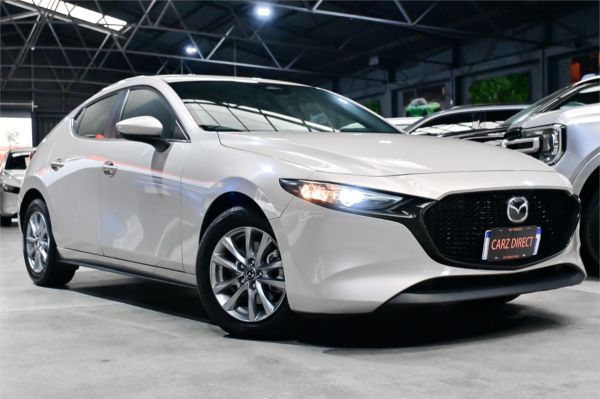 2024 Mazda 3 BP G20 Pure image