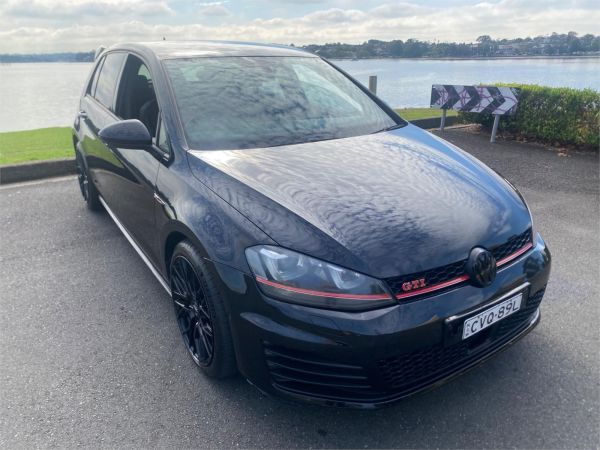 2014 Volkswagen Golf Hatchback VII MY14 GTI image