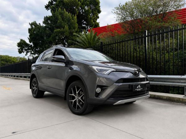 2017 TOYOTA RAV4 4D WAGON ZSA42R MY17 GXL (2WD) image
