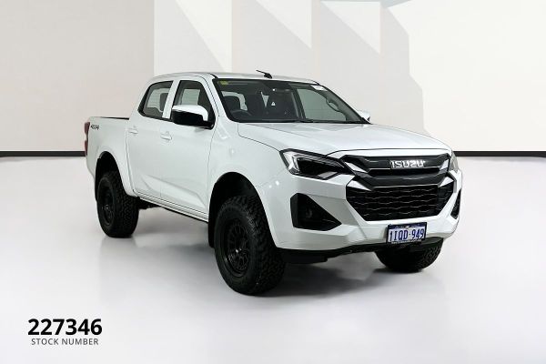 2025 Isuzu D-MAX  LS-M image