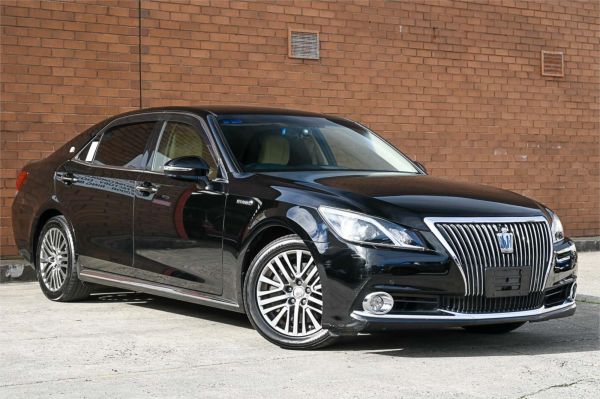2014 Toyota Crown Majesta Sedan GWS214 Base grade image