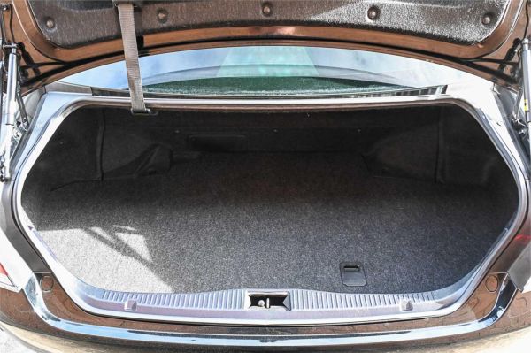 2014 Toyota Crown Majesta Sedan GWS214 Base grade image