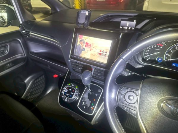 2015 Toyota Esquire Welcab XI Welcab image