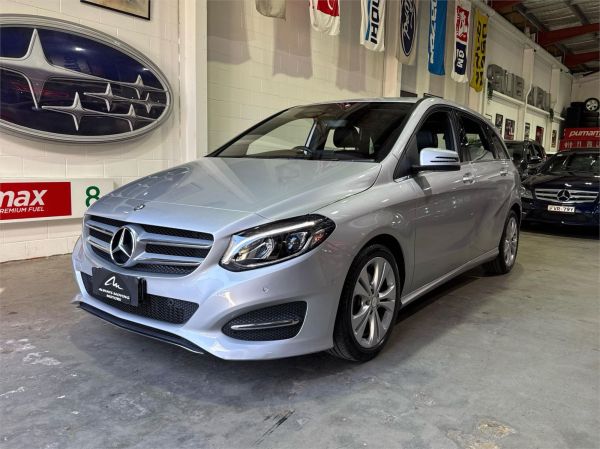 2016 MERCEDES-BENZ B200 5D HATCHBACK 246 MY16 image