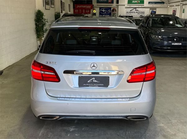 2016 MERCEDES-BENZ B200 5D HATCHBACK 246 MY16 image