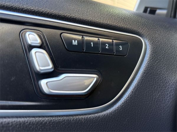 2016 MERCEDES-BENZ B200 5D HATCHBACK 246 MY16 image
