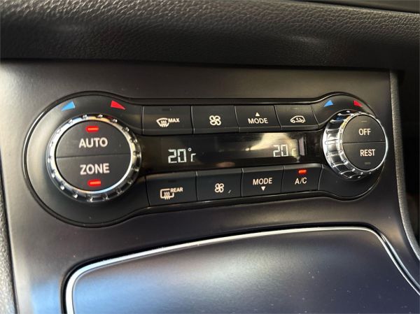 2016 MERCEDES-BENZ B200 5D HATCHBACK 246 MY16 image