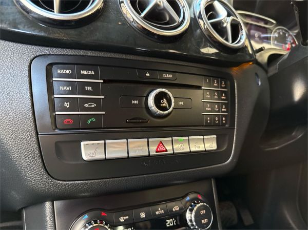 2016 MERCEDES-BENZ B200 5D HATCHBACK 246 MY16 image