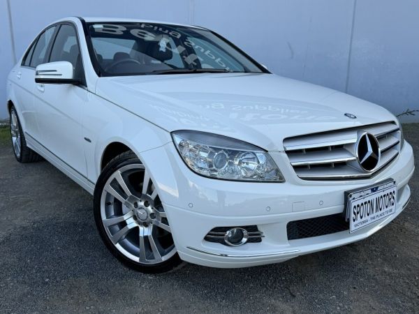 2010 Mercedes-Benz C250 W204 MY10 CGI Avantgarde White 5 Speed Automatic Tipshift Sedan image