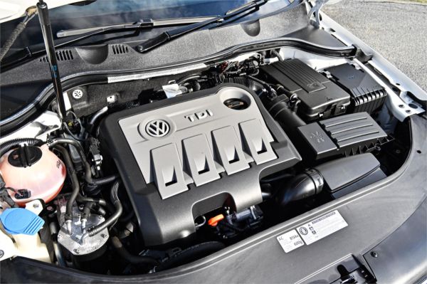 2011 Volkswagen Passat Sedan Type 3C MY12 125TDI Highline image