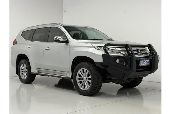 2022 Mitsubishi Pajero Sport QF GLX image