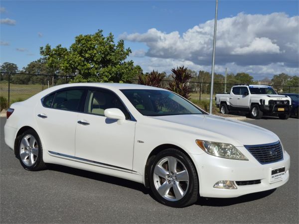 2006 Lexus LS Sedan USF40 LS460 VERSION S I PACKAGE image