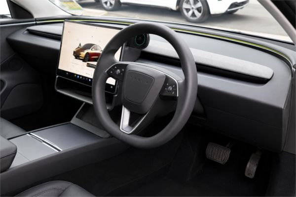 2024 Tesla Model 3 MY24 Long Range image