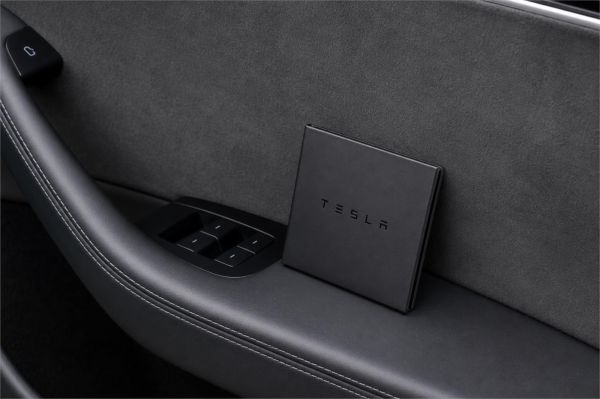 2024 Tesla Model 3 MY24 Long Range image