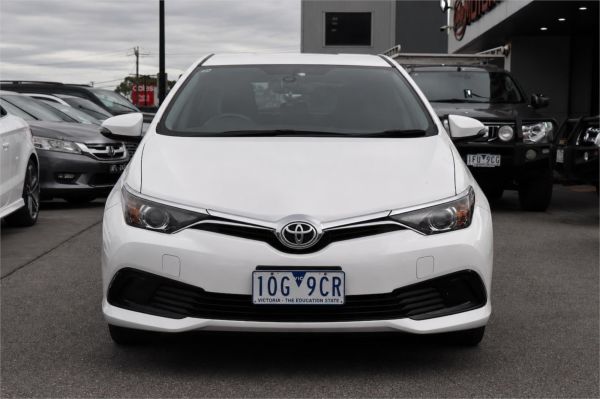 2015 Toyota Corolla Hatchback ZRE182R Ascent image