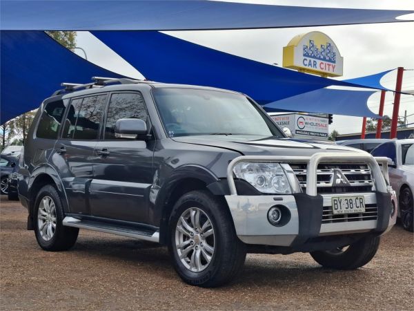 2013 Mitsubishi Pajero Wagon NW MY13 VR-X image