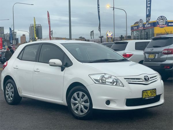 2011 Toyota Corolla Hatchback ZRE152R MY11 Ascent image