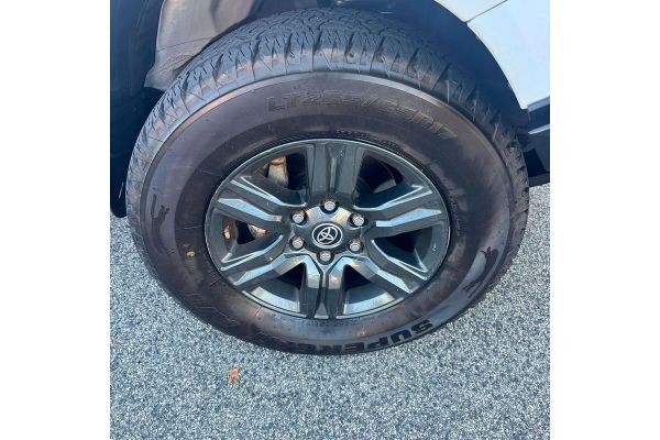 2022 Toyota Hilux GUN126R SR image