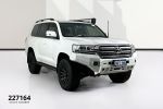 Image for 2020 Toyota Landcruiser VDJ200R VX