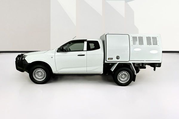 2021 Isuzu D-MAX SX image
