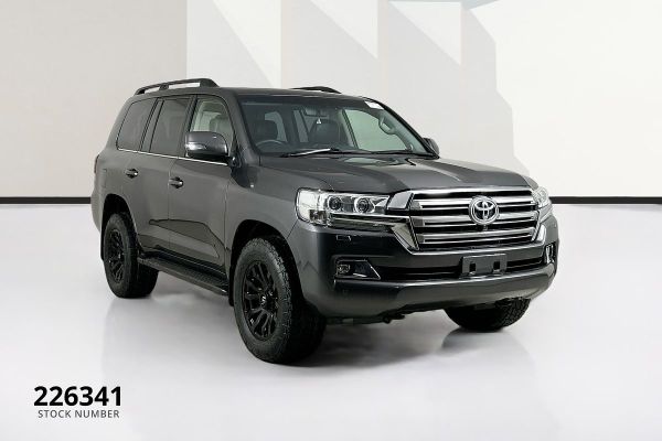 2018 Toyota LANDCRUISER VX (4x4) VDJ200R MY16 image