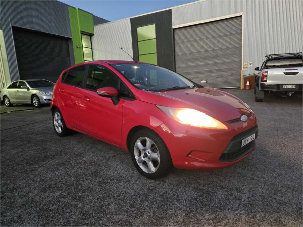 2010 Ford Fiesta Hatchback WS LX image