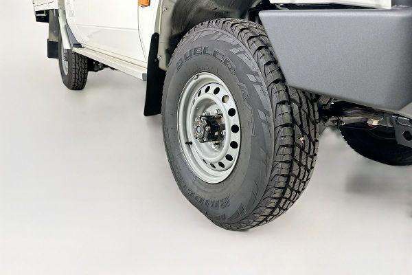 2024 Toyota Landcruiser GDJL79R Workmate image