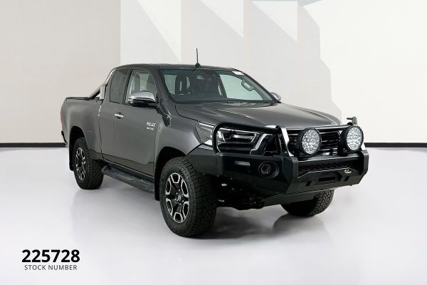 2021 Toyota Hilux GUN126R SR5 image