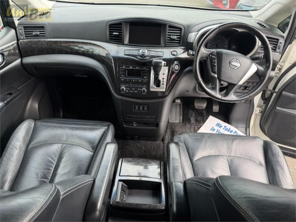 2010 Nissan Elgrand Wagon PE52 Rider image