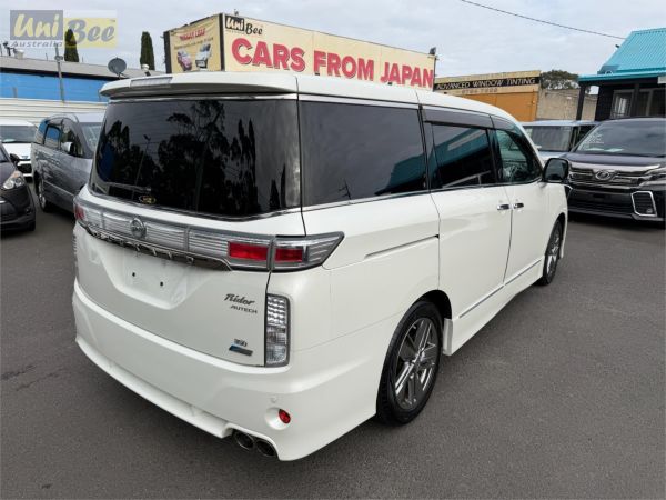 2010 Nissan Elgrand Wagon PE52 Rider image