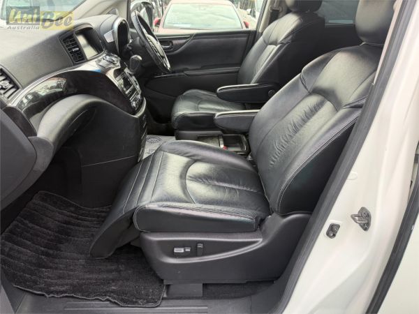 2010 Nissan Elgrand Wagon PE52 Rider image