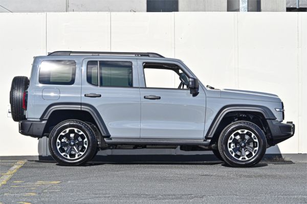 2026 GWM Tank 300 Wagon P01 Ultra Hi4-T PHEV image