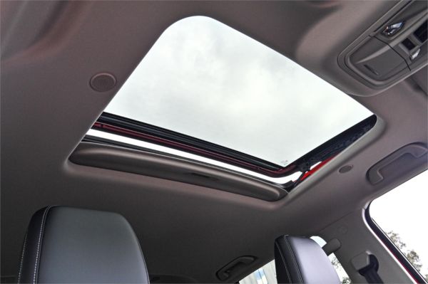 2026 GWM Tank 300 Wagon P01 Ultra Hi4-T PHEV image