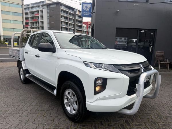 2021 MITSUBISHI TRITON DOUBLE CAB P/UP MR MY21 GLX+ (4x4) image