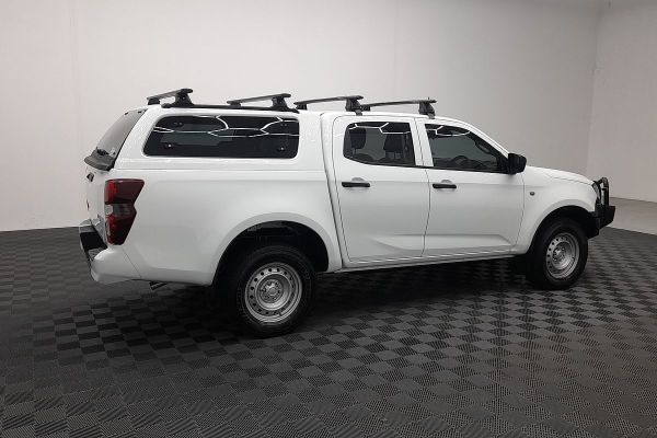 2024 Isuzu D-MAX SX High Ride Rear Wheel Drive image