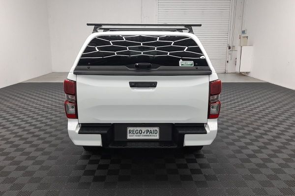 2024 Isuzu D-MAX SX High Ride Rear Wheel Drive image