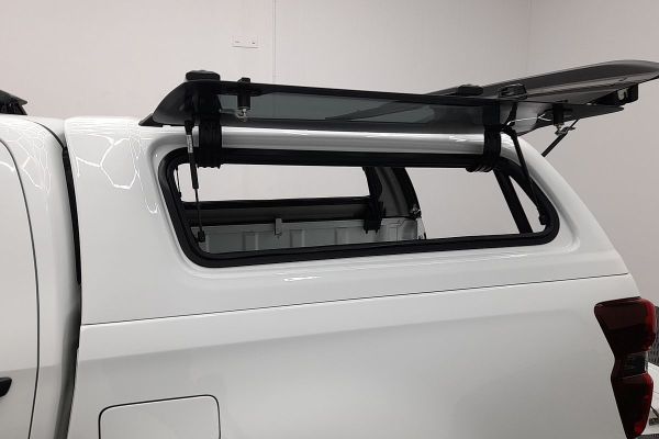 2024 Isuzu D-MAX SX High Ride Rear Wheel Drive image